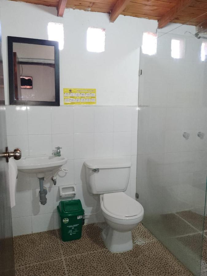 Hotel Villa Гуатапе Экстерьер фото