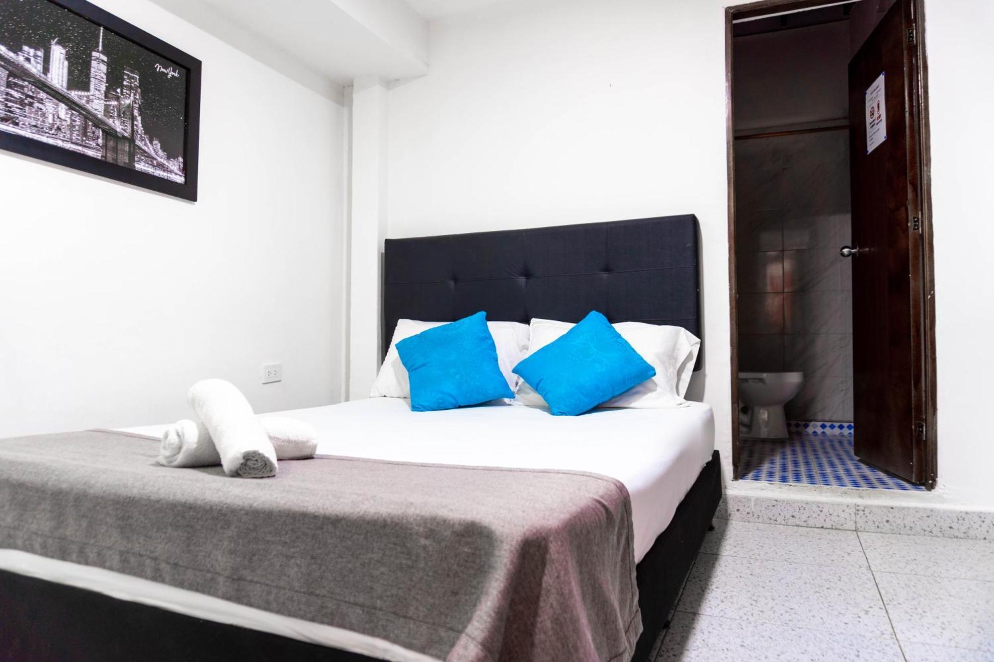 Hotel Villa Гуатапе Экстерьер фото