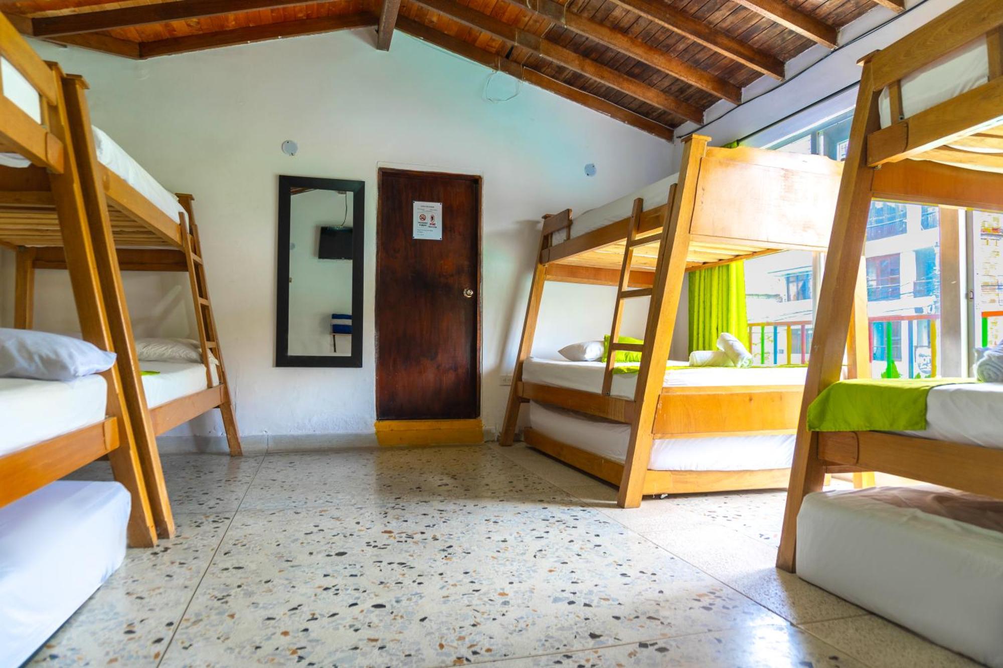 Hotel Villa Гуатапе Экстерьер фото